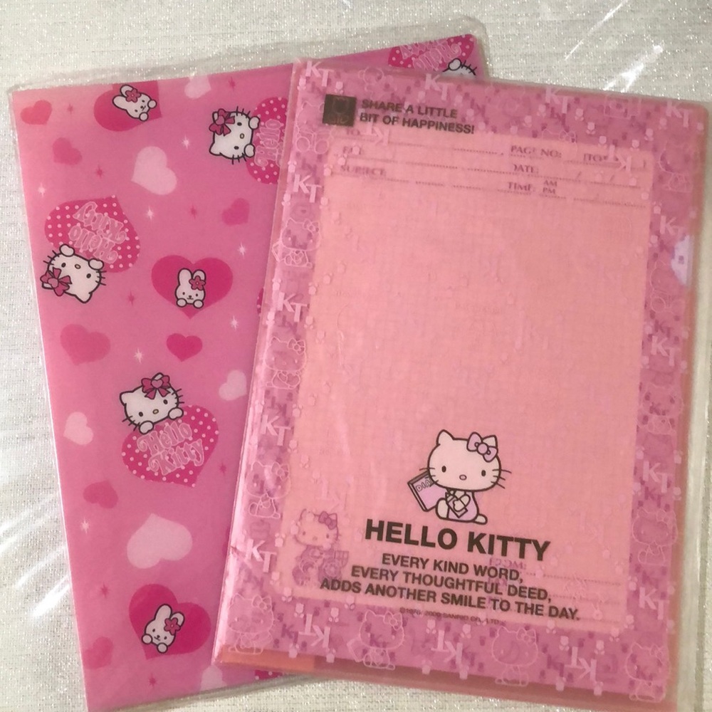 Hello Kitty folder and sleeve